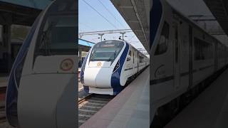 Vande Bharat train 🚂#shorts #viral #trending #ytshorts #love #train #shortsfeed