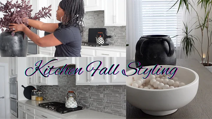 KITCHEN COUNTER STYLING // NEUTRAL DECOR // WHITE ...