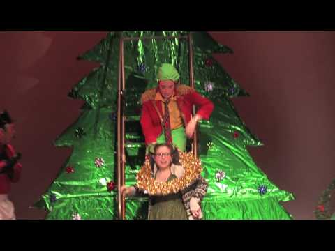 XMAS 4! Shalom Alone (Angry People in Town Get Ang...