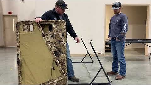 Tangle free panel blind brackets