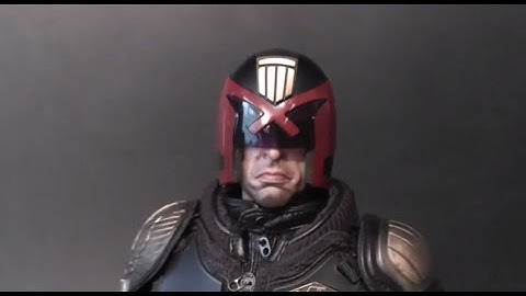 JUDGE DREDD by" Art Figures" 1:6 Action Figure showcase