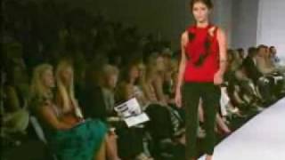Dust Off The Catwalk, Lexus and Vogue Kick Off Fall Fashion....flv