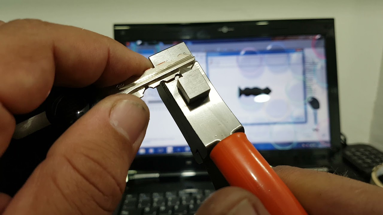 CONFECÇÃO CHAVE YALE FIAT, INSTACODE, ALICATE LISHI.