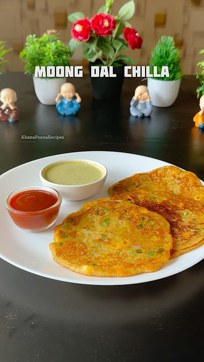 Trending Recipe of Moong Dal Chilla #shorts #recipe #chilla #food #healthy