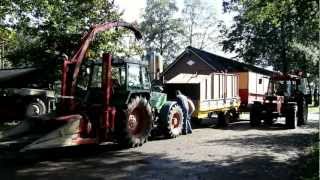Fendt Farmer 308LSA with PZ header - Kneus en Co - Mais hakselen / Maize 2011