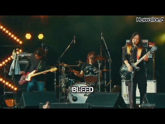 Смотреть «Hawaiian6 - Bleed (Live)» на YouTube Смотреть «Hawaiian6 - Bleed (Live)» на YouTube