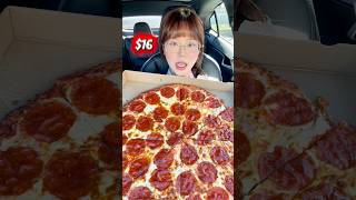 Trying Papa John’s NEW Grand Papa Pizza 🍕#papajohns #pizza #fastfood #foodreview #foodreviews