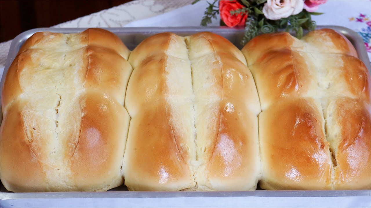 RECEITA FÁCIL DE PÃO SOVADO IGUAL DE PADARIA - BATEU TÁ PRONTO - MARIA MONTANHER