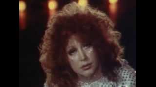 Video thumbnail of "Алла Пугачева - Белая дверь (Сезон чудес, 1985)"