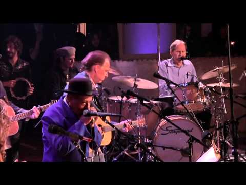 Levon Helm - The Weight (Live)