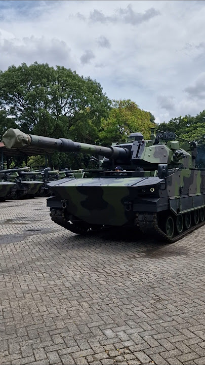 Sangar !! Suara mesin tank harimau pindad #kopassus #tni #tniad #viralvideo #shorts #komando