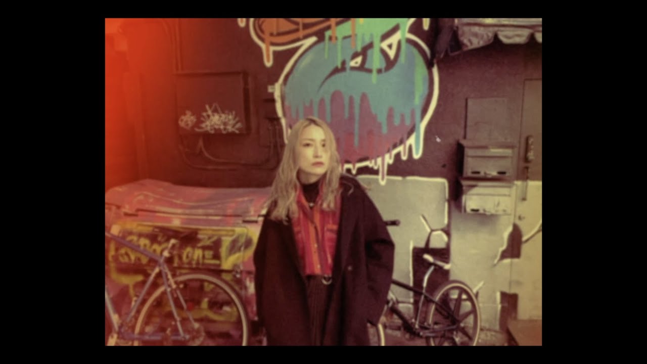Watch Russell Lissack feat. Heavenstamp - Buzzsaw on YouTube Watch Russell Lissack feat. Heavenstamp - Buzzsaw on YouTube