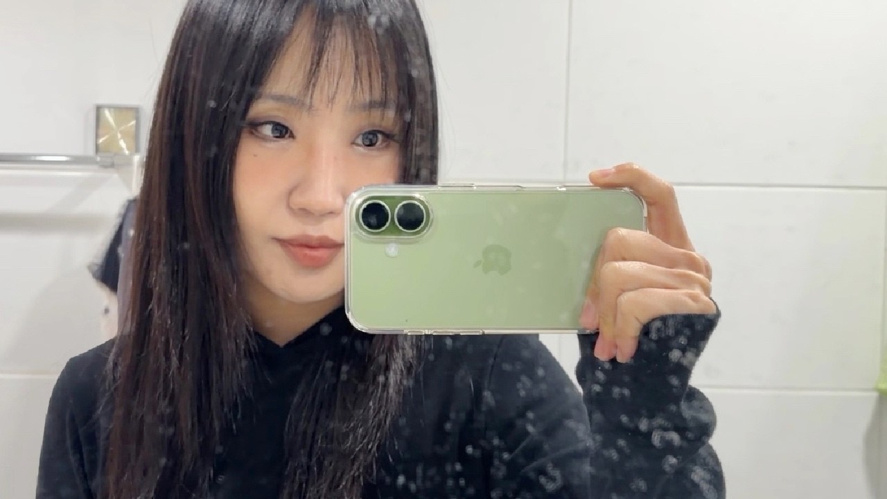 메이크업 아티스트 친구에게 메이크업 받아보기..