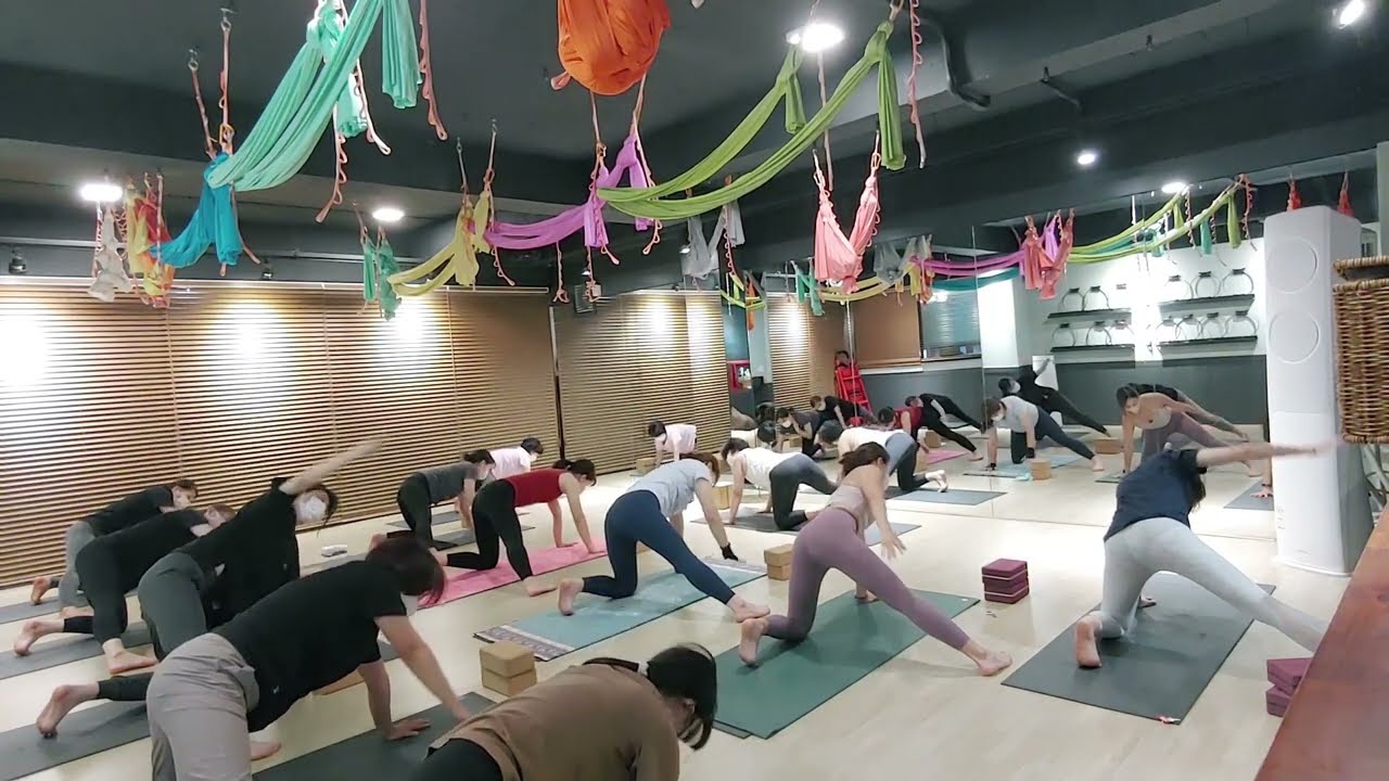 힐링요가 60분 수업/골반을 풀어주는 요가 스트레칭/블럭요가/독수리자세(Pelvic Stretching Healing Yoga )