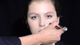 Ellis Faas - How To Use Skin Veil Foundation