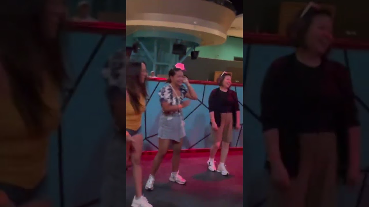 Girls night out 😆 happy wife happy life hahahha 