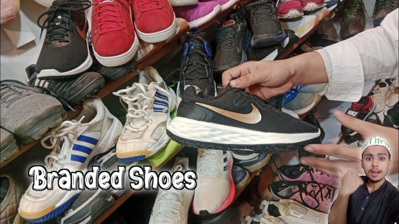 Branded Shoes in Low Prices, Cheap Prices. Hospital Chowk Landa Bazaar Lahore.