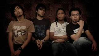 Download Lagu ESTRANGED-AURORA(HIGH QUALITY) MP3 Download Lagu ESTRANGED-AURORA(HIGH QUALITY) MP3