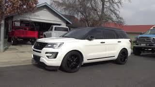 2016 Range Rover?? Not.... it's a Ford Explorer Sport