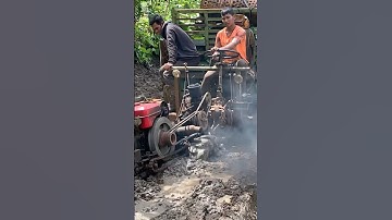 #shortvideo xe công nông chở chuối gặp nước lầy lội và cái kết Phần 2 #short