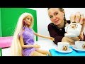 Гадалка и Барби! Видео и Игры в куклы для девочек.
