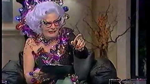 The Dame Edna Experience (1989) (02)