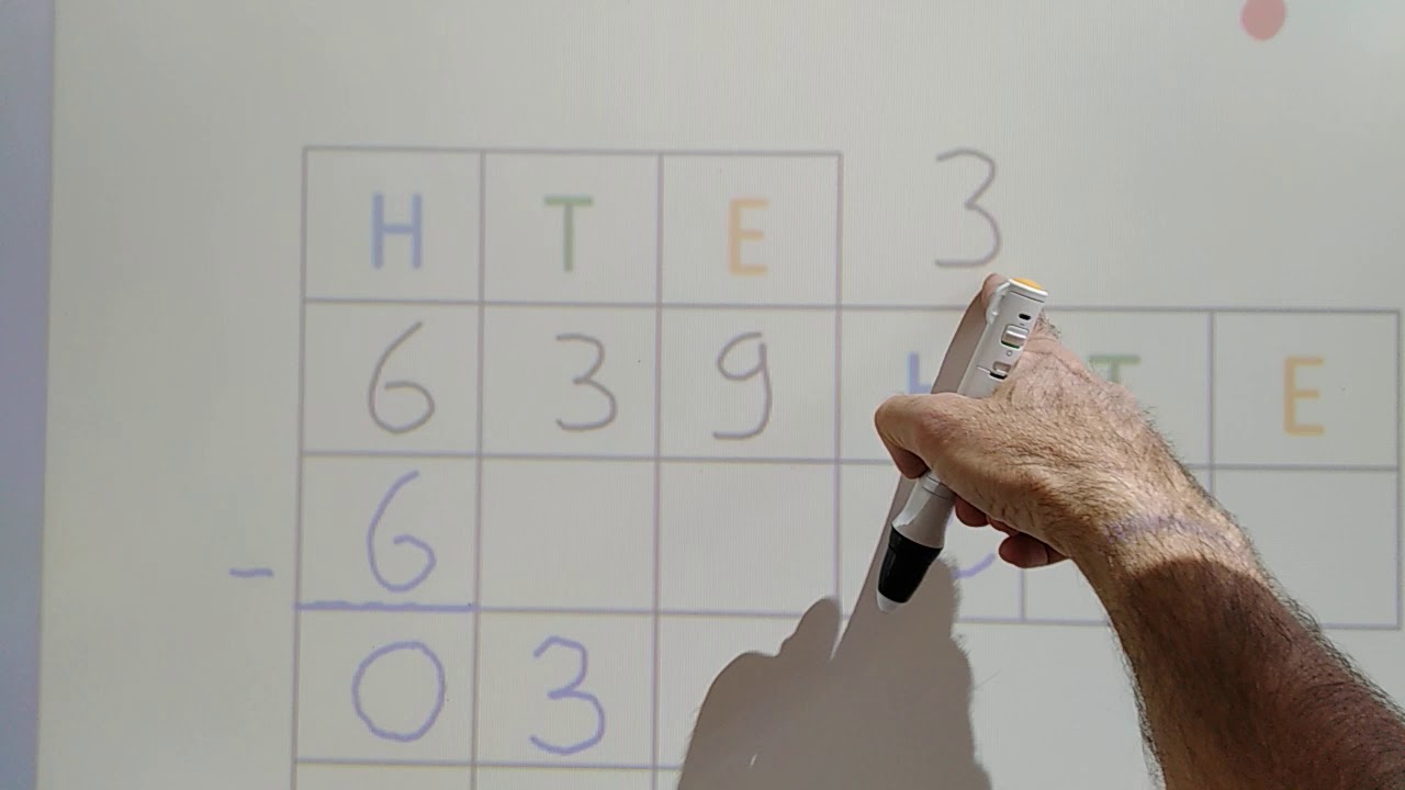 27/04 rekenen: Hoe maak je een staartdeling ? - YouTube