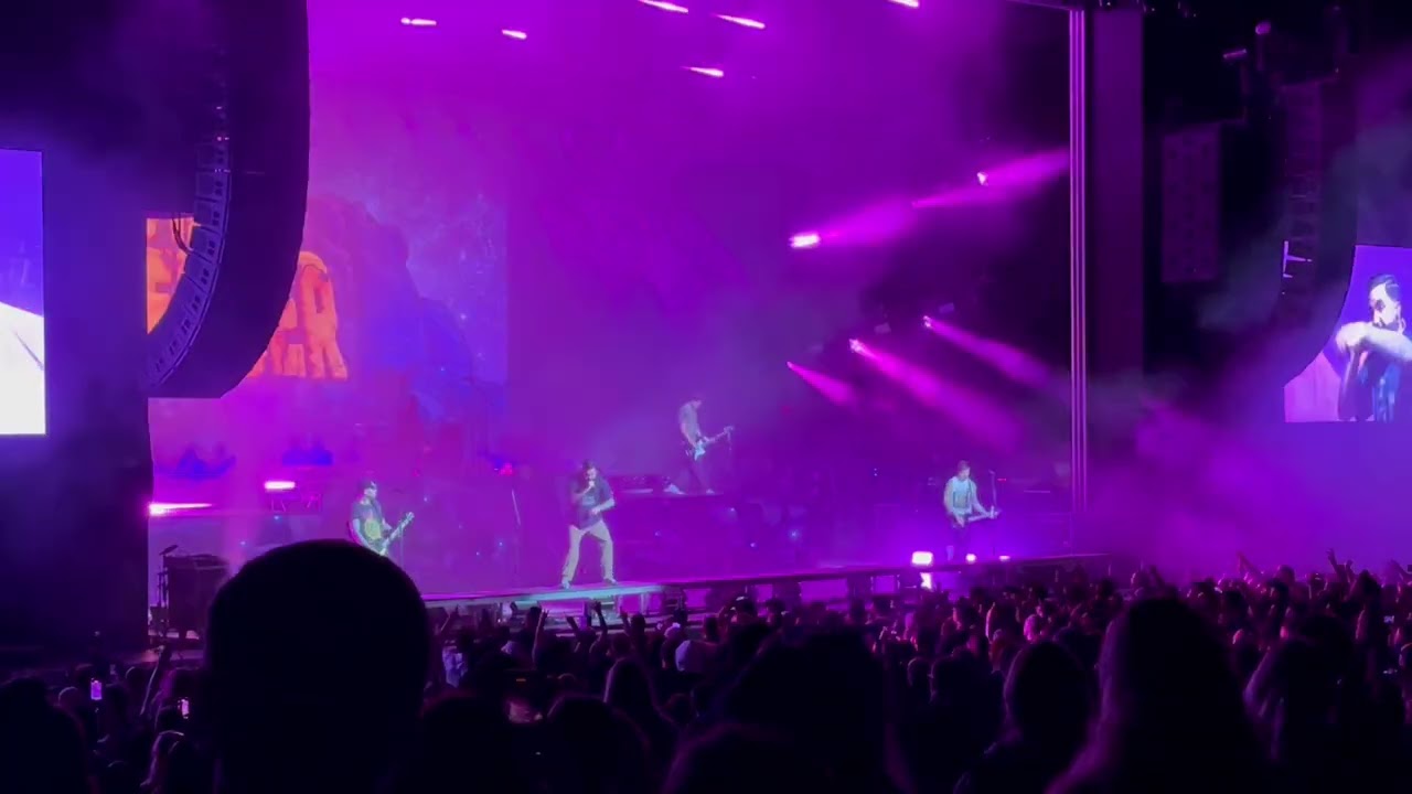 A Day To Remember – I’m Made of Wax, Larry, What Are You Made Of? (Live in Syracuse, NY – 9/10/25)