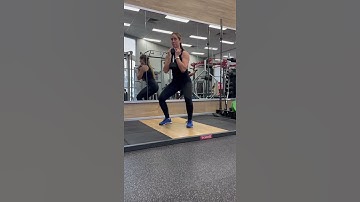 Goblet squat (tempo + pause)