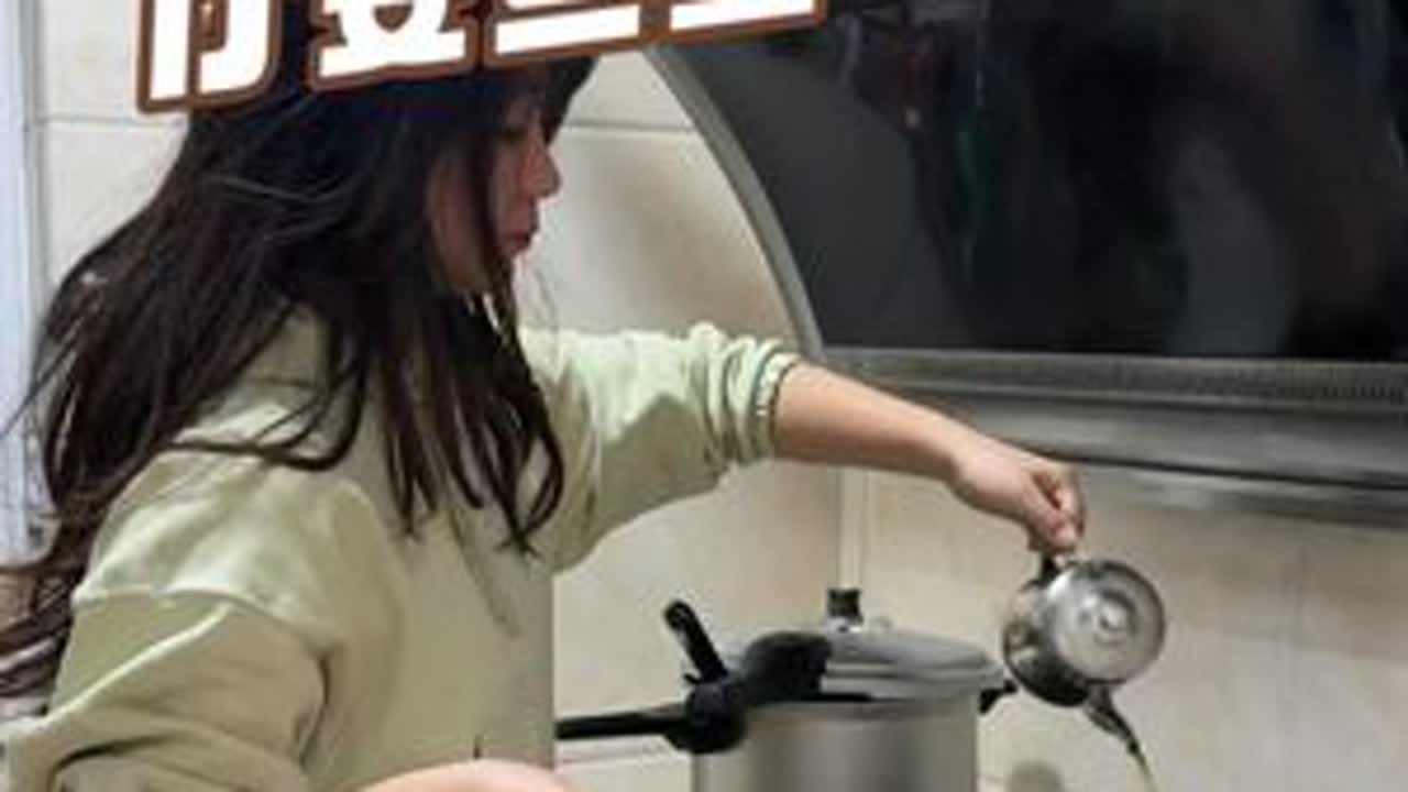 兄弟姊妹们没有犟驴的晚餐巴适得很很 #强烈推荐 #美食 #鱼籽鱼泡 #vlog日常 #临沂