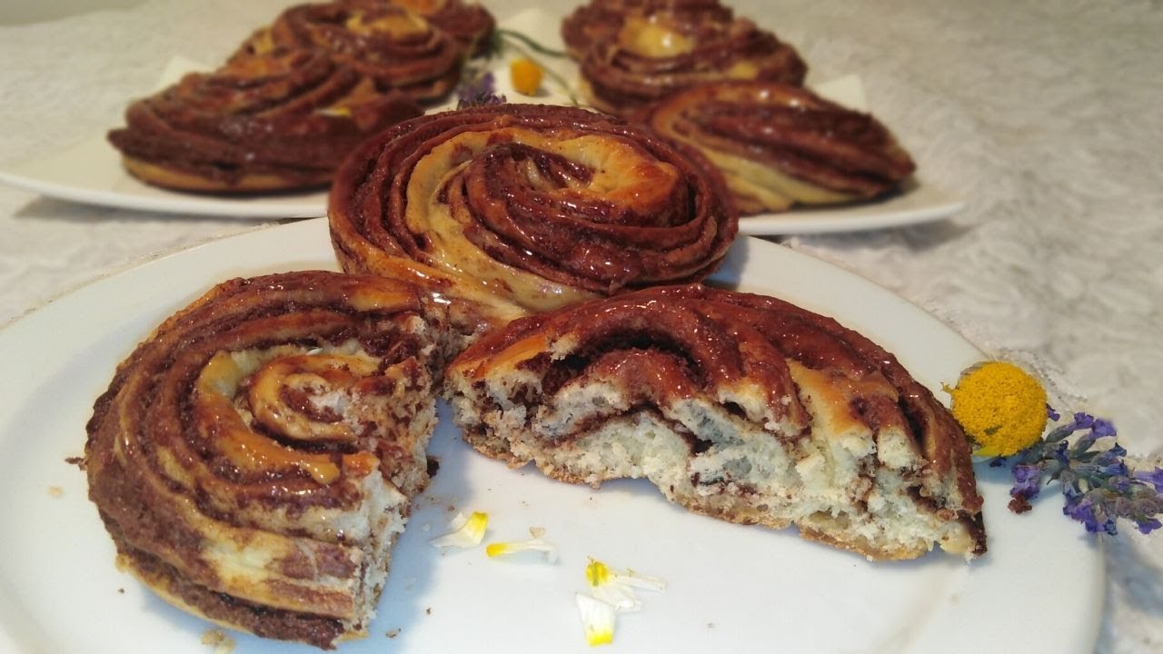 Homemade chocolate rolls recipe شنيك بالشكلاط لذيذ و رائع بطريقة جديدة