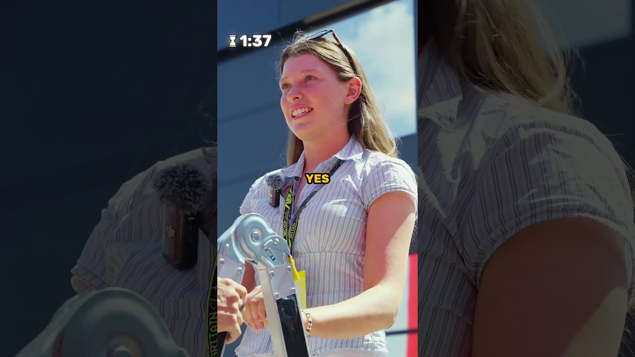 She has a very unique job for a 15yo 🤯 Ep. 646 🪜
