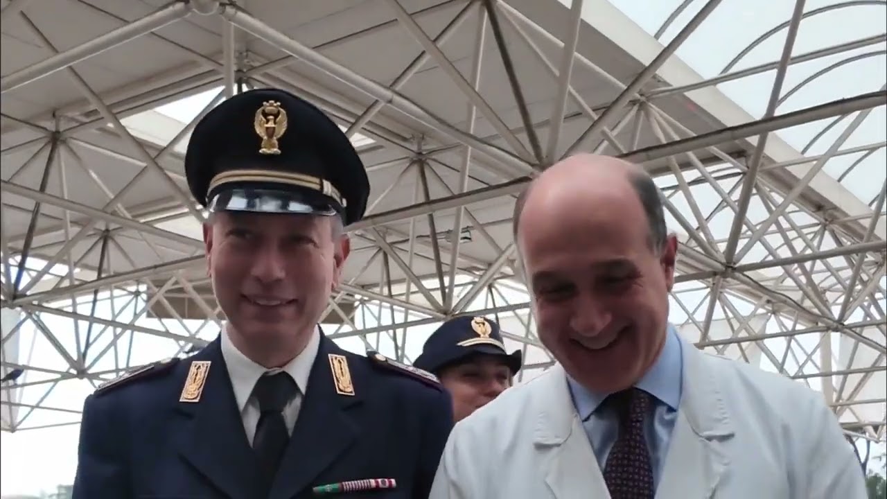 La Befana della Polizia al policlinico Gemelli