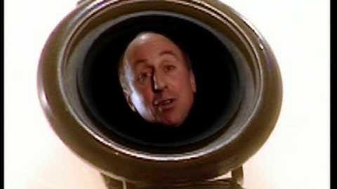 Red Dwarf 708 Kicking Bottom