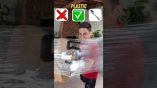 Qual é mais resistente plástico o...