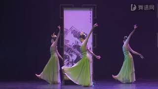 Chinese Classical Dance - Yue Zhi Fenggu