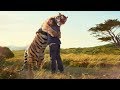 10 UNBELIEVABLE Bonds Between Humans And Wild Animals!