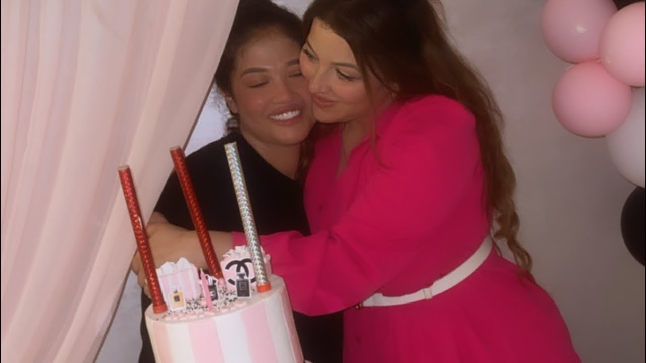 عيد ميلادي❤️ مفاجاة غير متوقعة فرحت بزاف ولكن مكملاش الفرحة ديالي😭