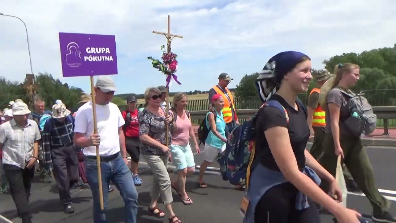 Aby byli jedno   na moście na Warcie w Nowym Mieście - 90 Poznańska Piesza Pielgrzymka na Jasną Górę