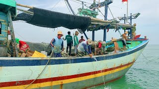 Nelayan Tradisional Rembang Berangkat Melaut Untuk Mencari Ikan - Nelayan Story