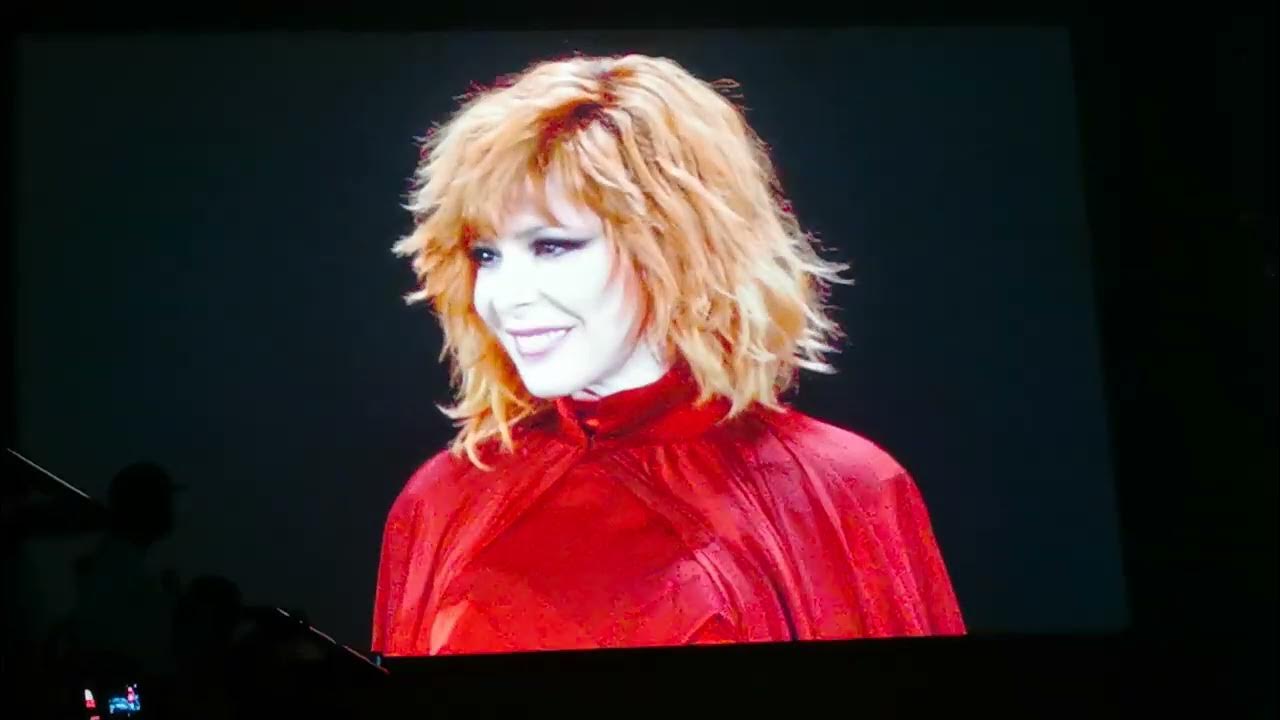 Mylène Farmer - L'horloge (Live 2019) - 11/06 - YouTube