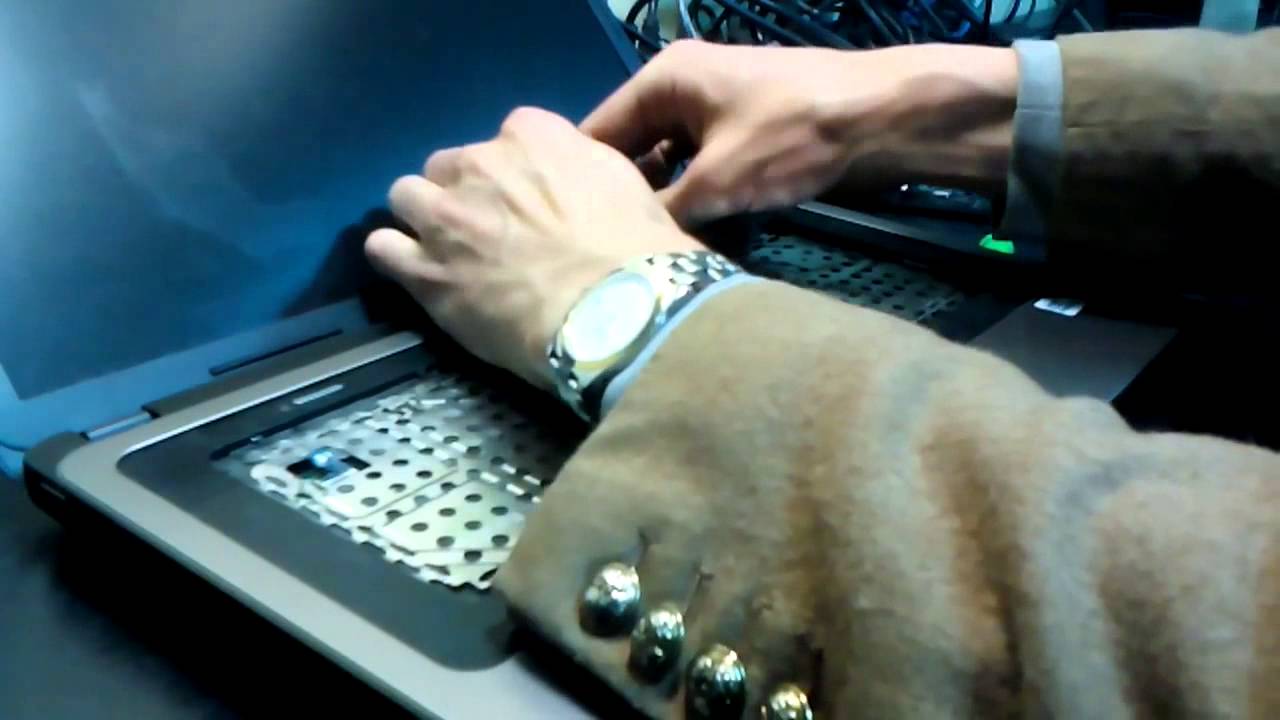 HP Compaq 655 650 635 630 625 - разборка и чистка ноутбука