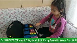 En Minik I - Bahçeleriçi Şehit Recep Gülen İlkokulu - Esra Akin