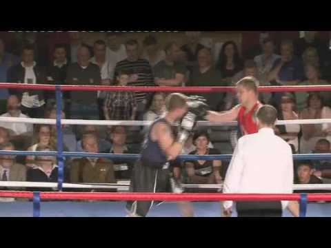 Simon "2 Smooth" Welsh V Michael "Wreckin' Ball" R...