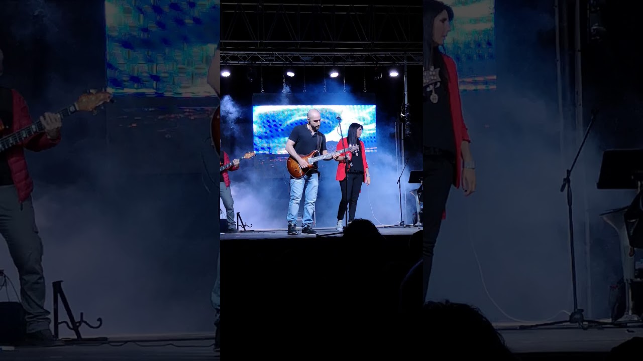 Let's hurt tonight ~ Istanotte... Maria Luisa Congiu feat Martino Roggio