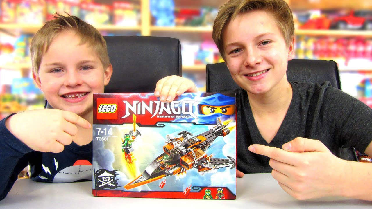 Typisch Jungs Ash Und Max Beim LEGO Ninjago 70601 Lufthai Unboxing typisch-jungs-ash-und-max-beim-lego-ninjago-70601-lufthai-unboxing