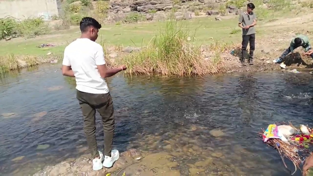 આજ તો ભાદાવાવ તેડવા ગયા હતા પસી ડેમે ગયા નાવા 😊#mine #jayramapir #minivlog #vlog 