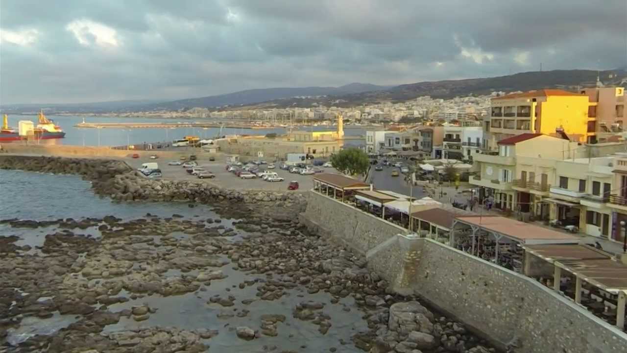 Το Ρέθυμνο από ψηλά - The town of Rethymnon from above :-)