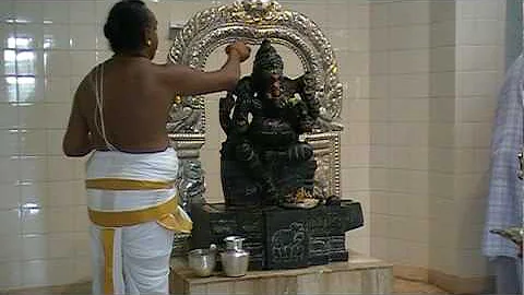 Ganesha Abhishekam 1/2