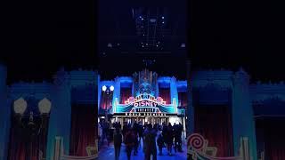 Snippets of Christmas - World Premiere at Disney Adventure World #disneylandparis #worldpremiere